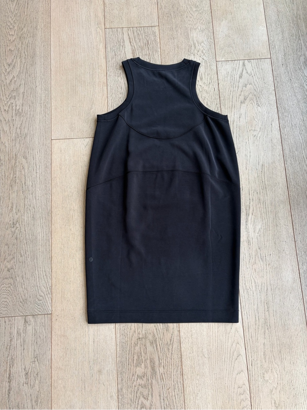 Lululemon Back in Action softstreme dress - Picture 3 of 4